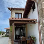 Feriehus Nordes En Lastres Entre Mar Y Montana