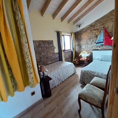 Nordes En Lastres Entre Mar Y Montana Holiday home Luces