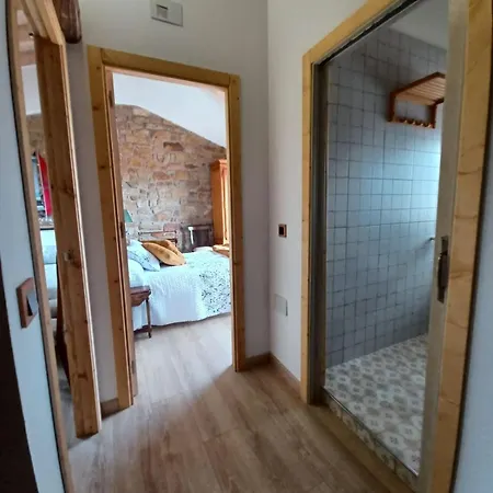 Nordes En Lastres Entre Mar Y Montana