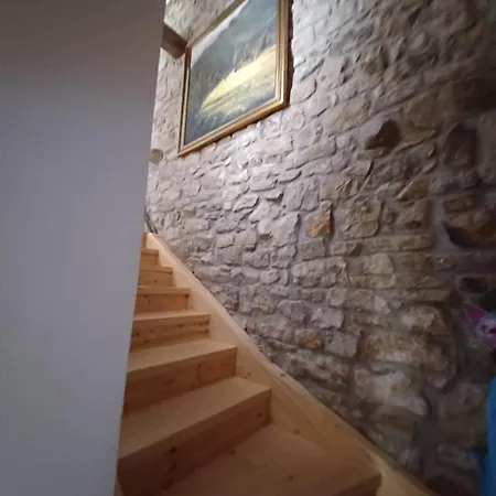 Nordes En Lastres Entre Mar Y Montana * Luces