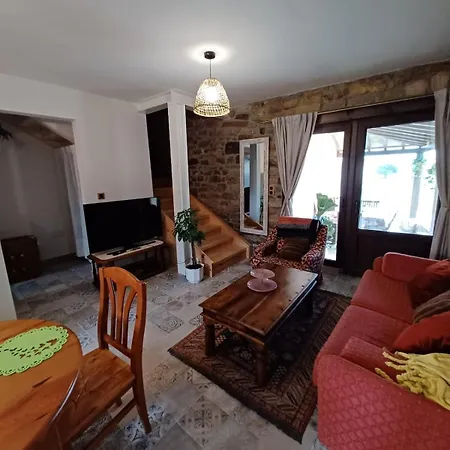 Nordes En Lastres Entre Mar Y Montana Holiday home *